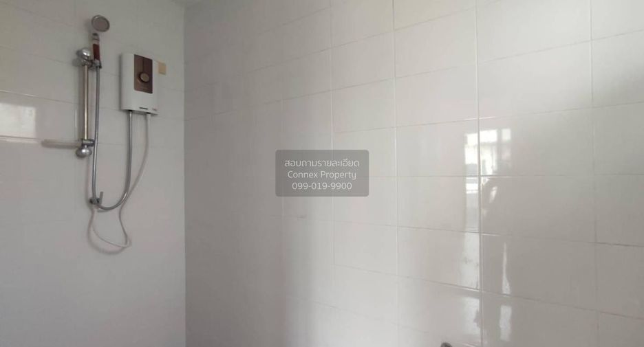 À vendre 4 chambres maison de ville à Phra Samut Chedi, Samut Prakan