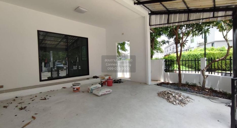 À vendre 4 chambres maison de ville à Phra Samut Chedi, Samut Prakan