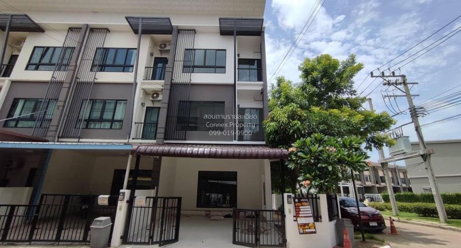À vendre 4 chambres maison de ville à Phra Samut Chedi, Samut Prakan