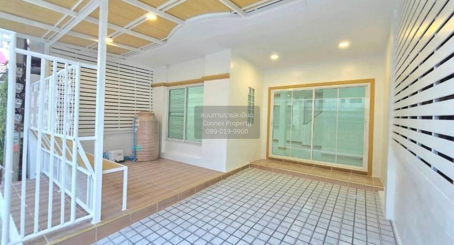 For sale 3 ベッドルーム townhouse in Bang Bua Thong, Nonthaburi