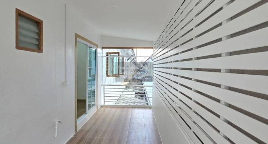 For sale 3 ベッドルーム townhouse in Bang Bua Thong, Nonthaburi
