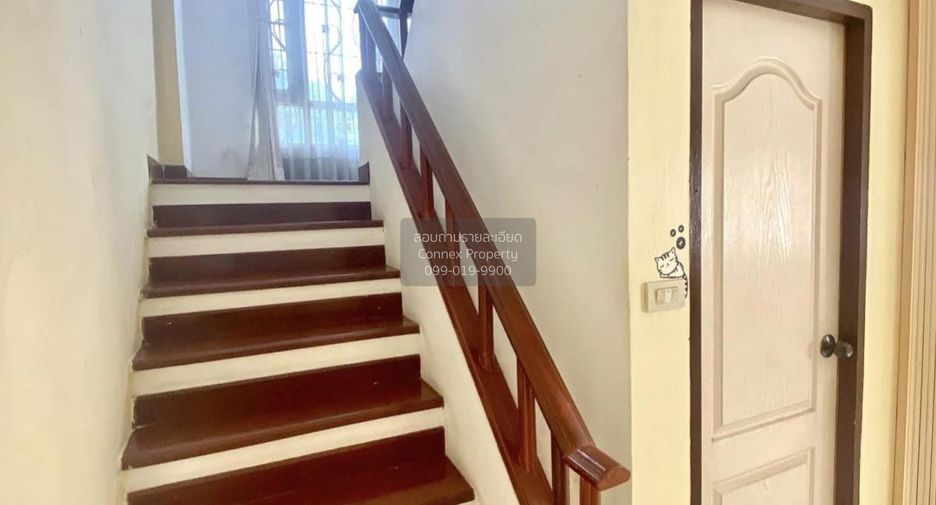 Casa en venta de 3 habitaciones en Sam Phran, Nakhon Pathom