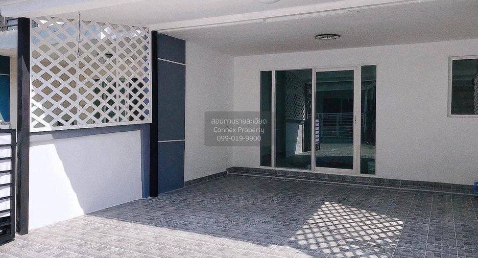 Reihenhaus zum Kauf mit 4 Zimmer in Bang Kruai, Nonthaburi