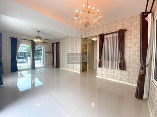 À vendre 3 chambres maison à Bang Sao Thong, Samut Prakan