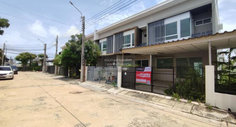 Casa adosada en venta de 2 habitaciones en Thung Khru, Bangkok