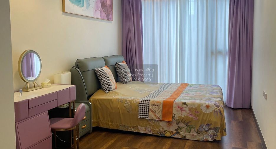 For rent 4 bedrooms townhouse in Mueang Samut Prakan, Samut Prakan