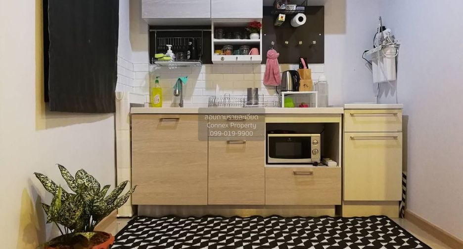 For rent 3 bedrooms townhouse in Prawet, Bangkok