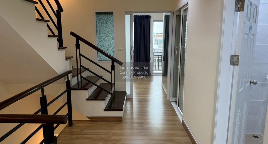 For rent 5 bedrooms townhouse in Bueng Kum, Bangkok