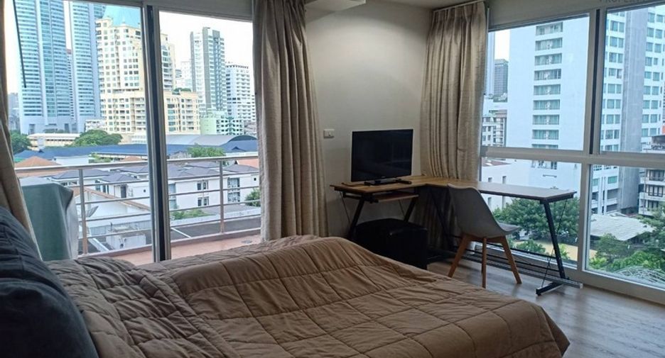 Condo en alquiler de 2 habitaciones en Khlong Toei, Bangkok