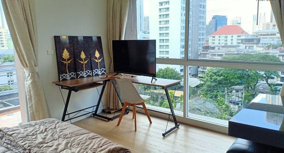 Condo en alquiler de 2 habitaciones en Khlong Toei, Bangkok