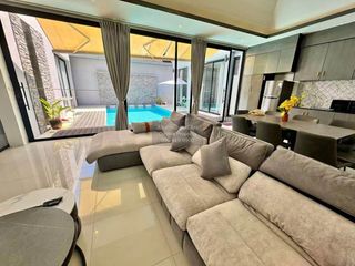 Casa en alquiler de 3 habitaciones en Mueang Phuket, Phuket