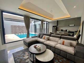 Casa en alquiler de 3 habitaciones en Mueang Phuket, Phuket