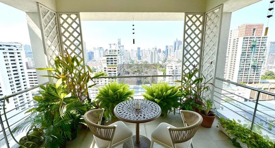 Wohnung zur Miete mit 3 Zimmer in Watthana, Bangkok