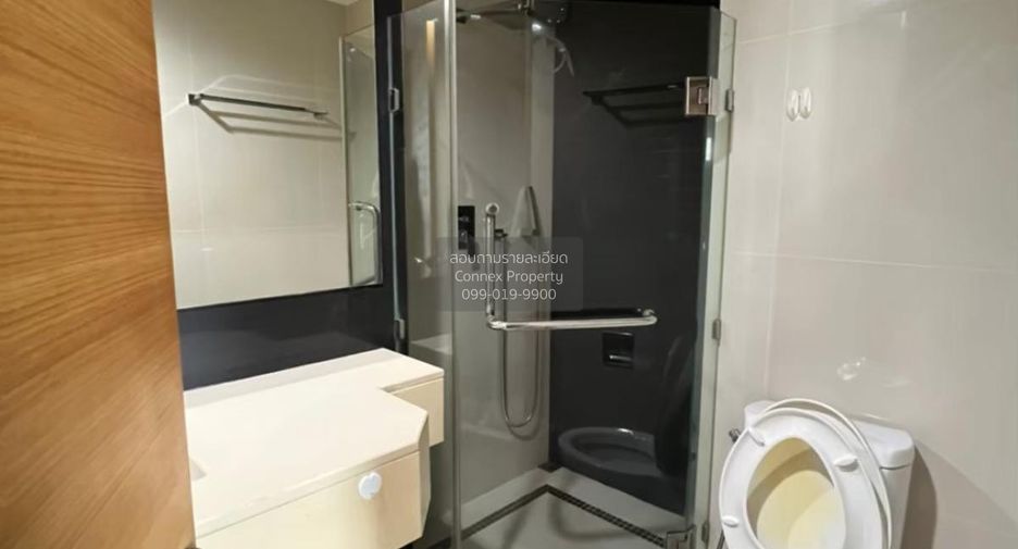 For rent 2 bedrooms condo in Huai Khwang, Bangkok