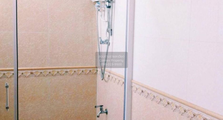 For rent 2 bedrooms condo in Ratchathewi, Bangkok