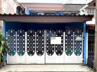 For rent 2 bedrooms townhouse in Pak Kret, Nonthaburi