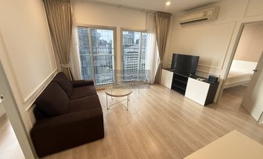 Condo en alquiler de 2 habitaciones en Huai Khwang, Bangkok