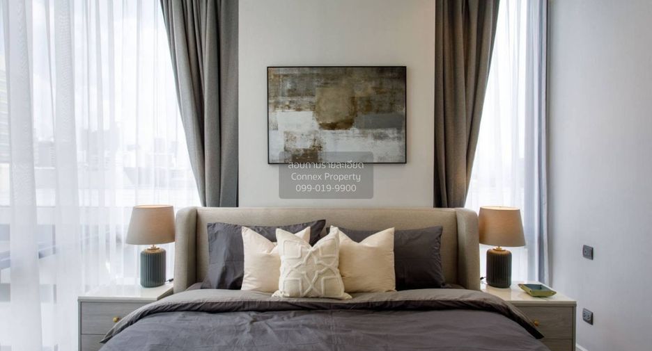For rent 2 bedrooms condo in Pathum Wan, Bangkok