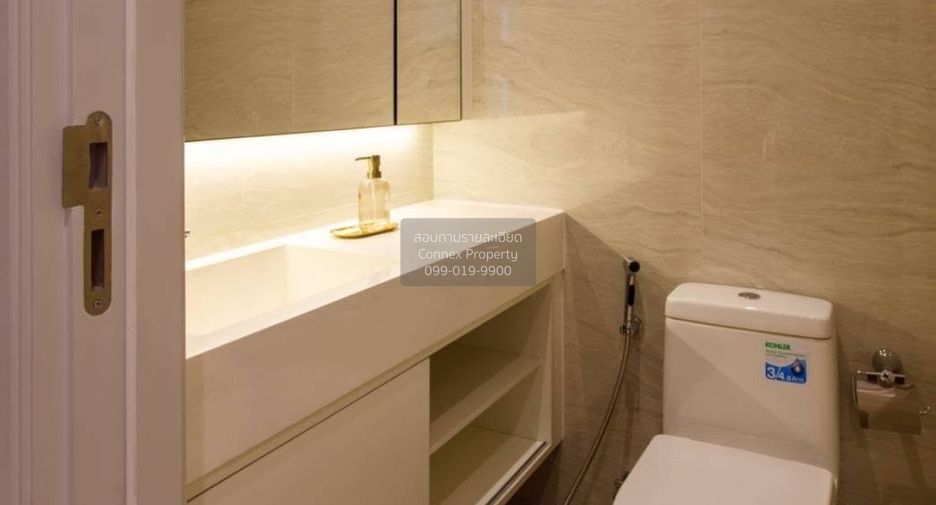 For rent 2 bedrooms condo in Pathum Wan, Bangkok