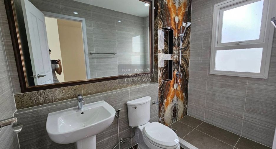 For rent 5 bedrooms house in Khlong Luang, Pathum Thani