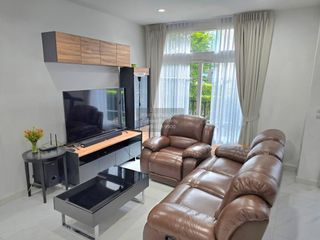 For rent 5 bedrooms house in Khlong Luang, Pathum Thani
