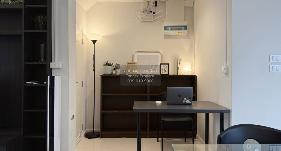For rent 2 bedrooms townhouse in Bang Phli, Samut Prakan