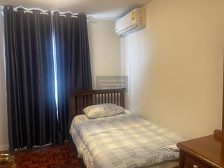 For rent 2 bedrooms condo in Yan Nawa, Bangkok