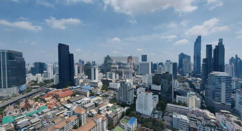 Wohnung zur Miete mit 1 Zimmer in Bang Rak, Bangkok