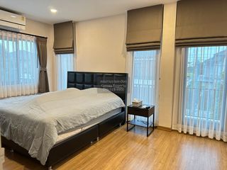 For rent 3 bedrooms house in Khlong Sam Wa, Bangkok