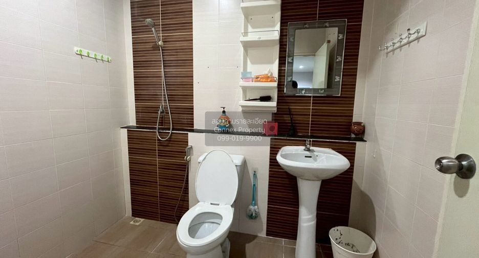 For rent 2 bedrooms house in Bang Khae, Bangkok