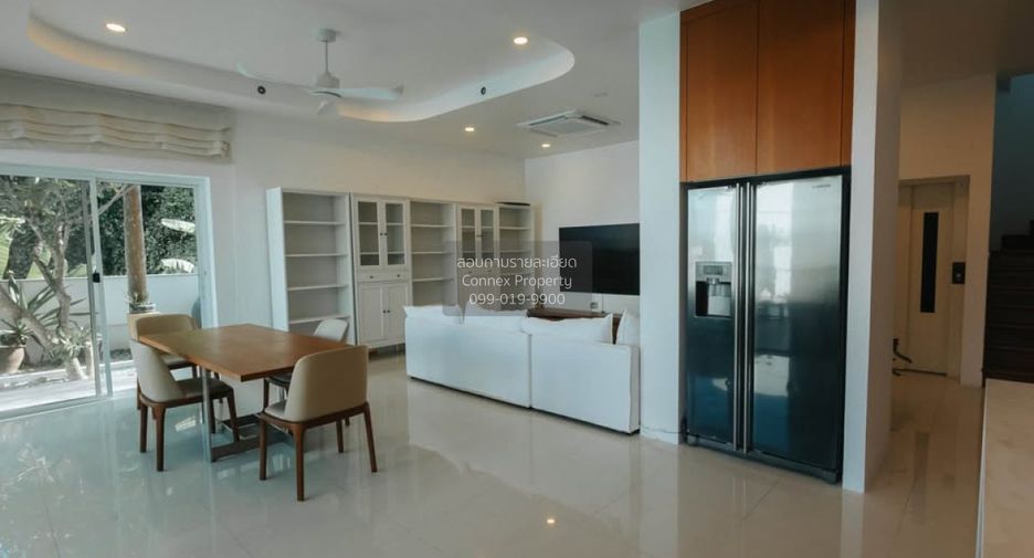 À louer 5 chambres maison à Mueang Phuket, Phuket
