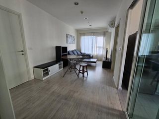For rent 2 bedrooms condo in Thon Buri, Bangkok