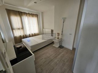 For rent 2 bedrooms condo in Thon Buri, Bangkok