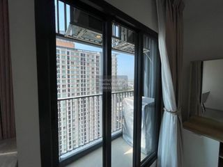 Condo en alquiler de 1 habitaciones en Phra Khanong, Bangkok