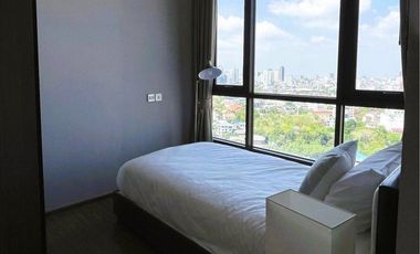 Condo en alquiler y en venta de 2 habitaciones en Khlong Toei, Bangkok