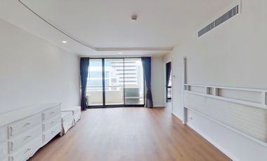 Wohnung zur Miete mit 3 Zimmer in Pathum Wan, Bangkok