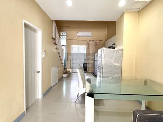 For rent 3 bedrooms townhouse in Bang Kapi, Bangkok