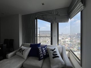 For rent 2 bedrooms condo in Khlong San, Bangkok