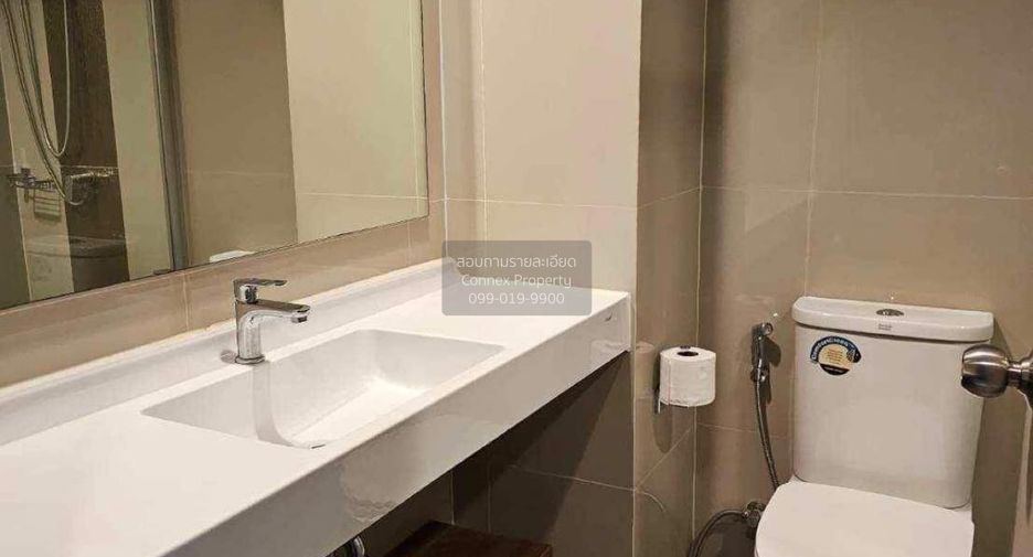 For rent 1 bed condo in Phra Khanong, Bangkok