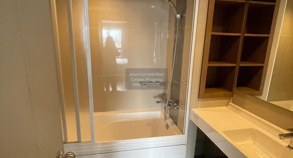 For rent 1 bed condo in Phra Khanong, Bangkok