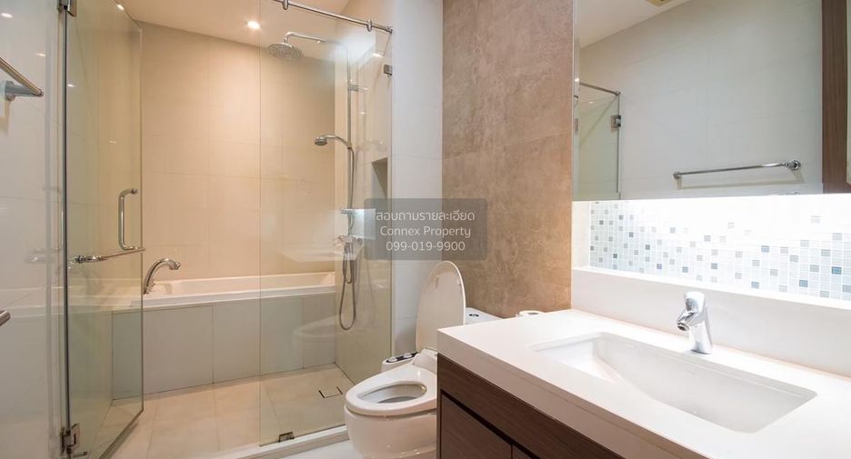 For rent 1 bed condo in Khlong Toei, Bangkok