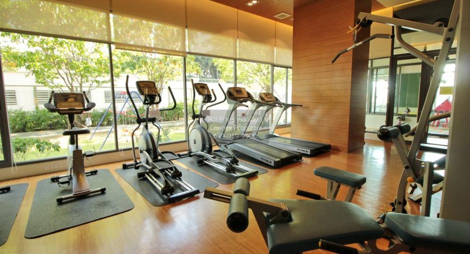 For rent 2 bedrooms condo in Khlong Toei, Bangkok