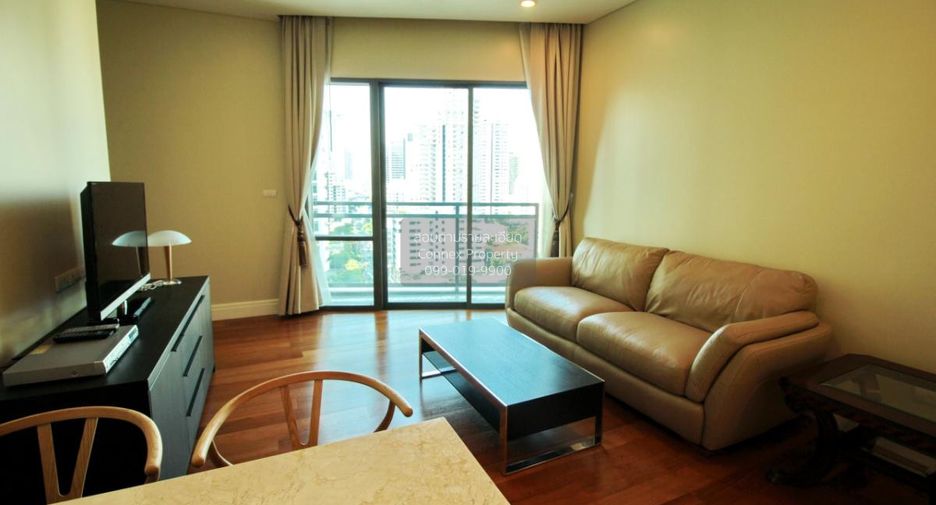 For rent 2 bedrooms condo in Khlong Toei, Bangkok