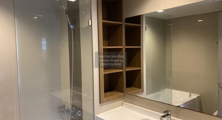 For rent 1 bed condo in Phra Khanong, Bangkok