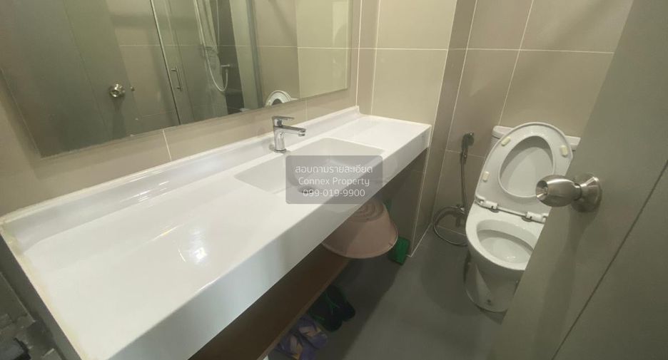 For rent 2 bedrooms condo in Bang Kapi, Bangkok