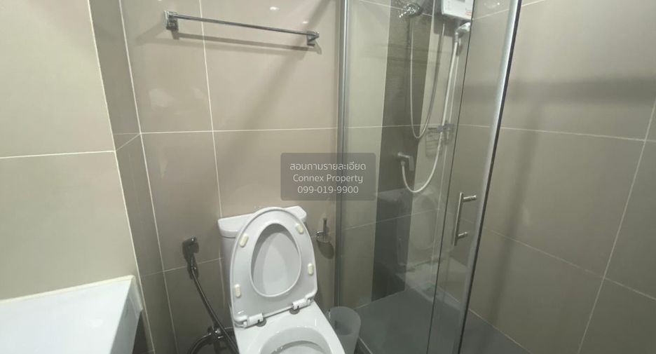 For rent 2 bedrooms condo in Bang Kapi, Bangkok