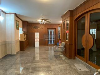 Аренда 4 спальни дом в Буенг Кум, Бангкок