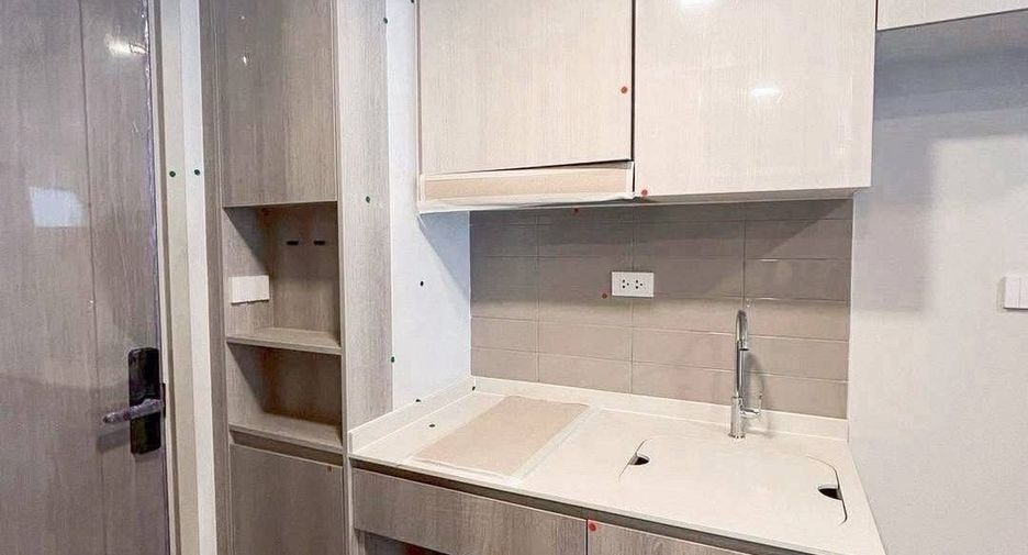 For rent 1 bed condo in Huai Khwang, Bangkok
