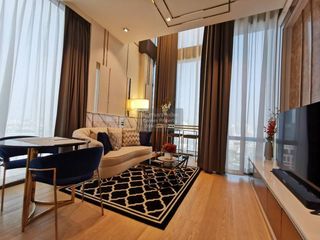 For rent 1 bed condo in Pathum Wan, Bangkok
