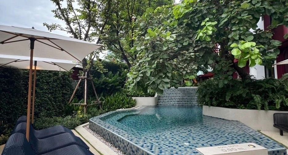 For rent 2 bedrooms condo in Mueang Phuket, Phuket